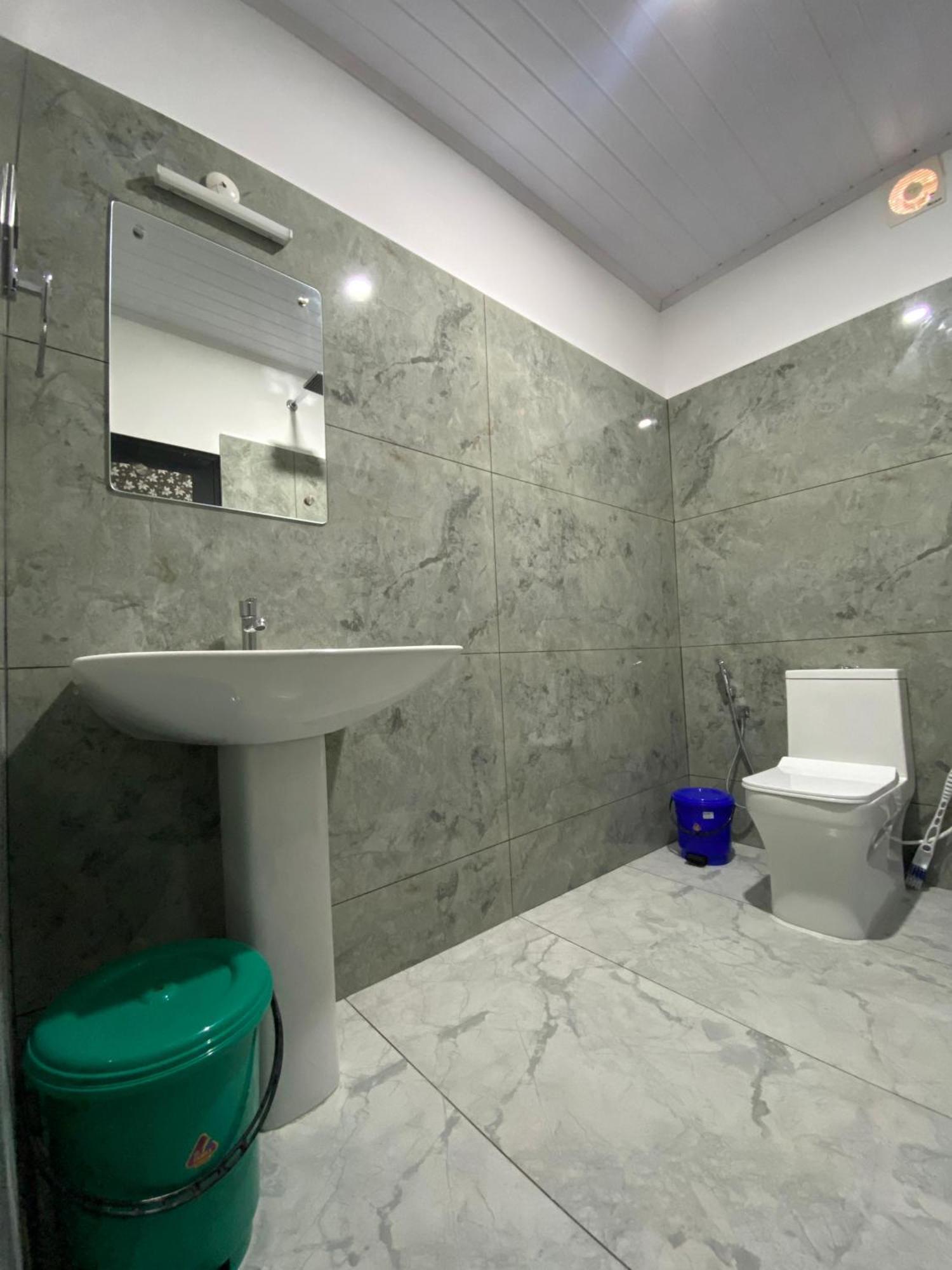 Drizzle Valley Cottage Муннар Екстер'єр фото